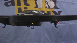 Робот летающий 02 (OSSDEVCONF-2013).png